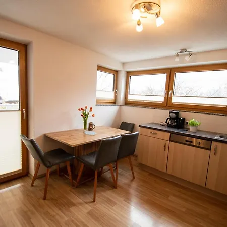 Haus Raggl דירה לאנדק