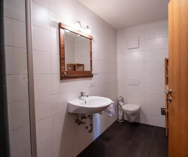 Haus Raggl Apartamento